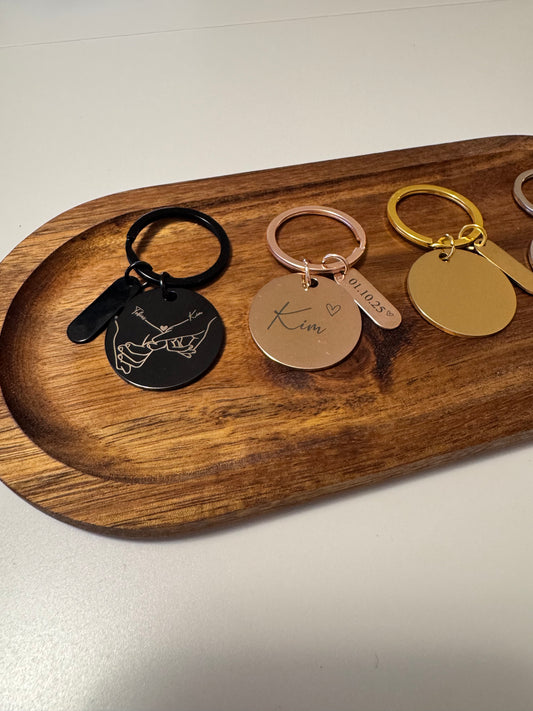 Personalisierter Schlüsselanhänger mit Gravur – Geschenk für Paare, Freunde & Familie | Namensanhänger mit Datum | Hochzeit, Jahrestag